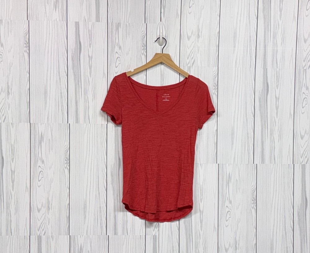 Banana Republic t shirt womens size extra small short sleeve v neck malibu tee