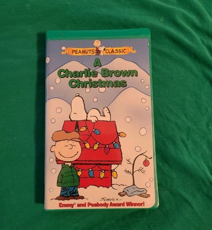 A Charlie Brown Christmas (VHS, 1999, Clamshell Case)