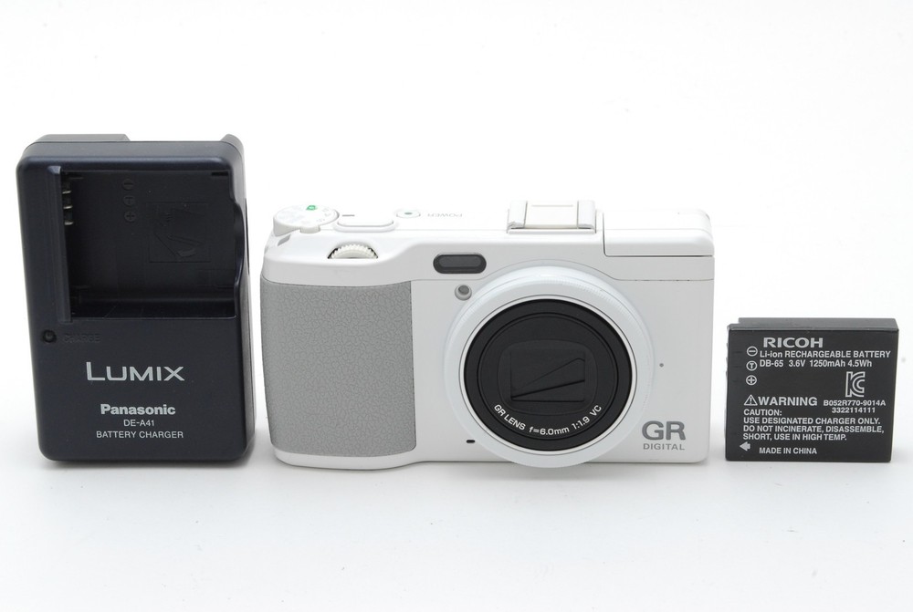 Read SC:1788 Ricoh GR DIGITAL IV White Edition Digital Camera [Exc+5] From Japan