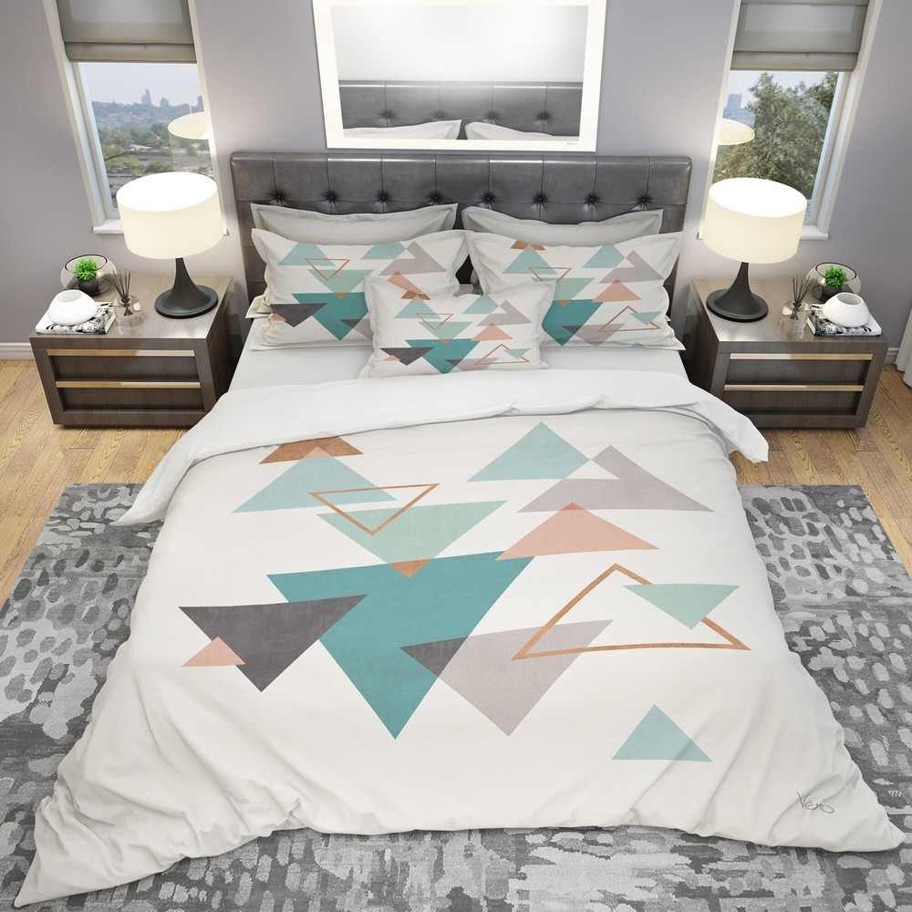 Designart 'Geometric hexagons Pattern V' Geometric Bedding