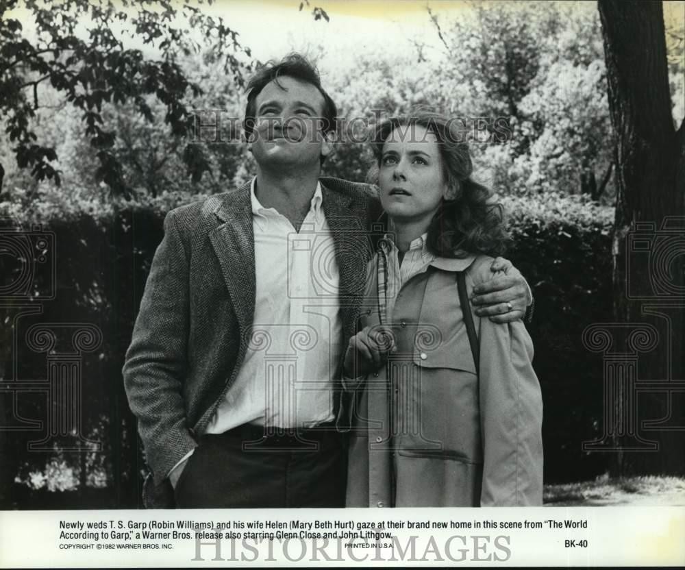 1982 Press Photo Robin Williams, Mary Beth Hurt In 