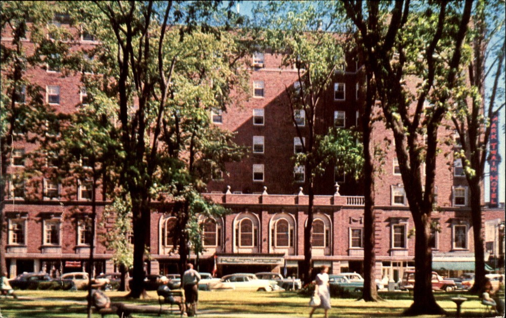 Mark Twain Hotel ~ Elmira NY New York ~ 1950s cars ~ vintage postcard