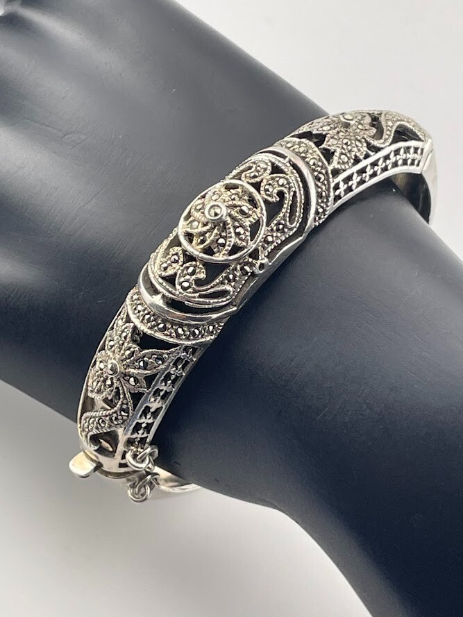 925 Sterling Silver Marcasite Filigree Hinged Bangle Bracelet 6.5