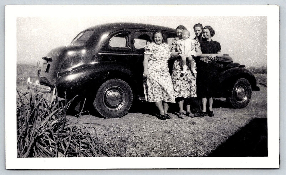 Vintage Photo Black And White Photograph Car Family Snapshot Ladies Man Baby