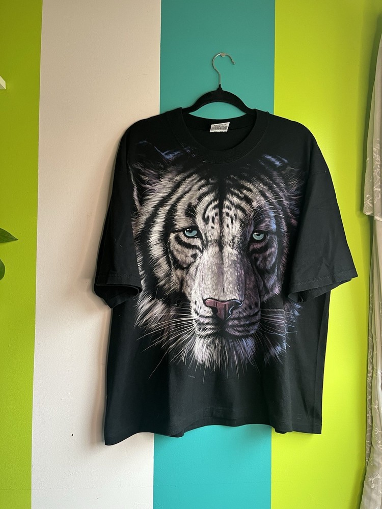 Men’s Liquid Blue Short Sleeve T-Shirt Vintage 1998 Tiger Reflection AOP size XL
