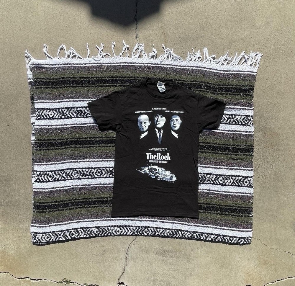 Vintage The Rock  T-Shirt Al Capone Birdman Machine Gun Kelly Graphic Tee XL