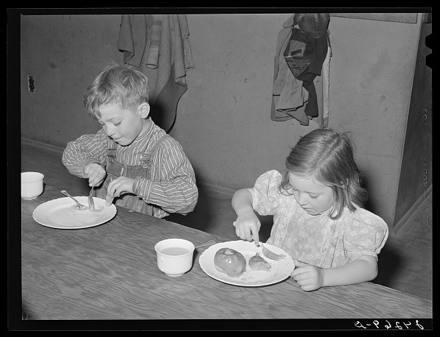 Visalia California 1940 Tulare Migrant Camp Children Eating in Nursery