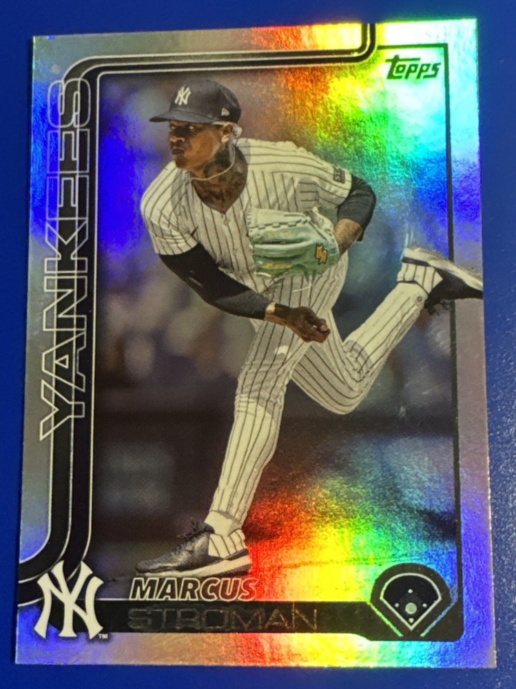 2025 Topps Series 1 Marcus Stroman #268 Rainbow Foilboard NY Yankees Baseball Card