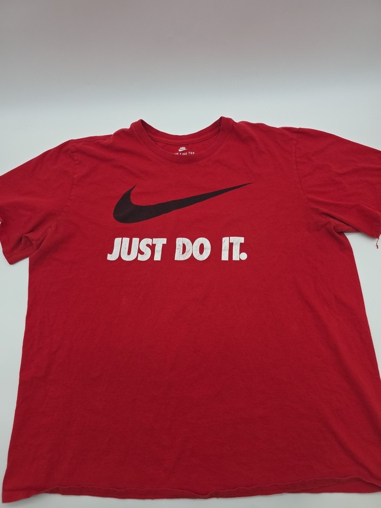 Nike The Nike Tee Swoosh T-shirt Men 2XL Red Tee.#43412