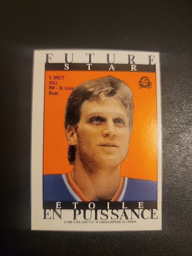 1988-89 O-Pee-Chee Album Stickers - Peeled Sticker Back Brett Hull #9 (RC) NM