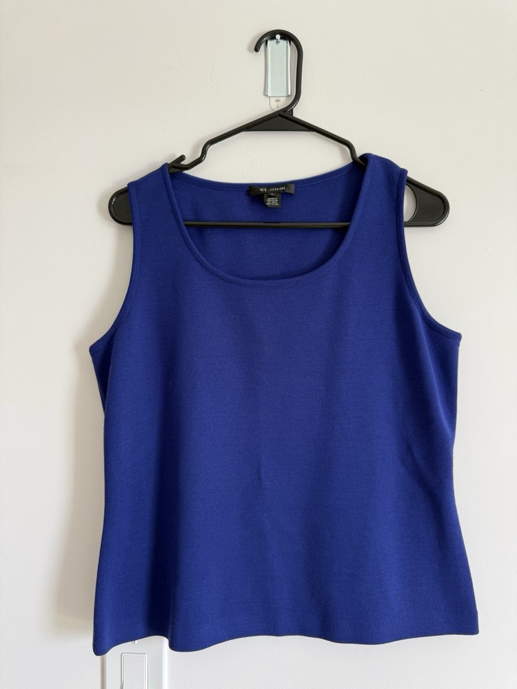 St. John Blue Purple Knit Tank Top Women’s Size M Sleeveless Scoop Neck Shell