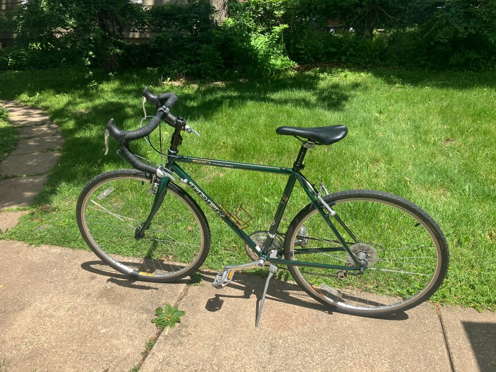 Trek 520 Touring Bike w/ V-Brakes, Shimano Deore Derailleurs & More!