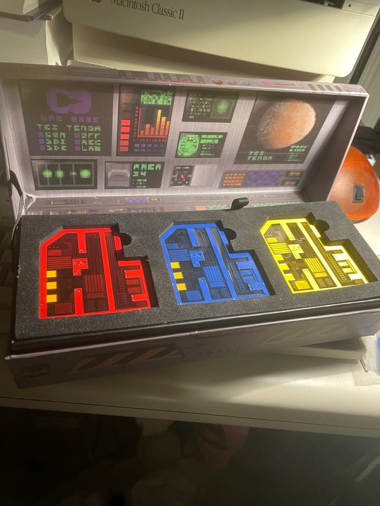 DOOM 30th Anniversary Pixel Key Card Set of 3 Official Limited Edition Replica