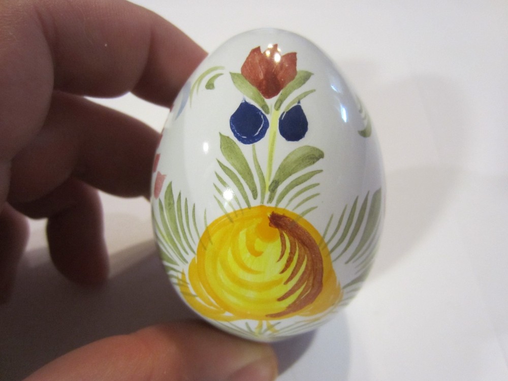 HB Henriot Quimper Faience Pottery Floral Egg French Figurine France NR