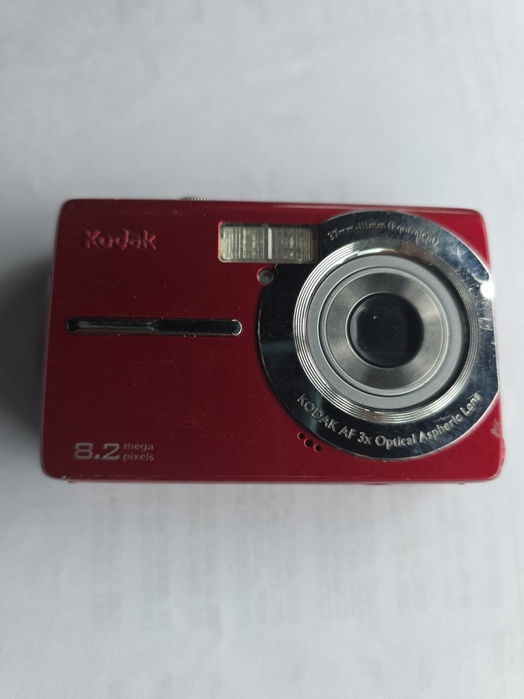 KODAK EASYSHARE M853 8.2MP Red Digital Camera 3 Parts Only*not Tested *