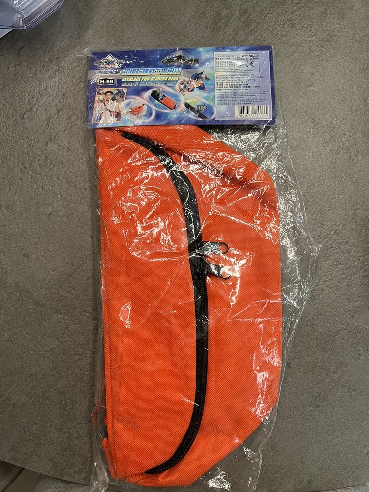 Beyblade Bakutan Shoot H-66 Beyblade Pro Bladers Gear Bag