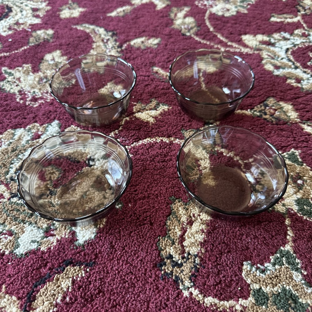 Vintage Pyrex Corning 6oz Amber Custard Cups with Scalloped Edge