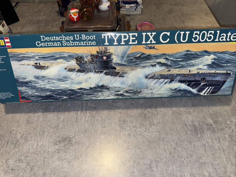 Revell Type IX C U 505 German Submarine 1:72 Model Kit 106.3cm