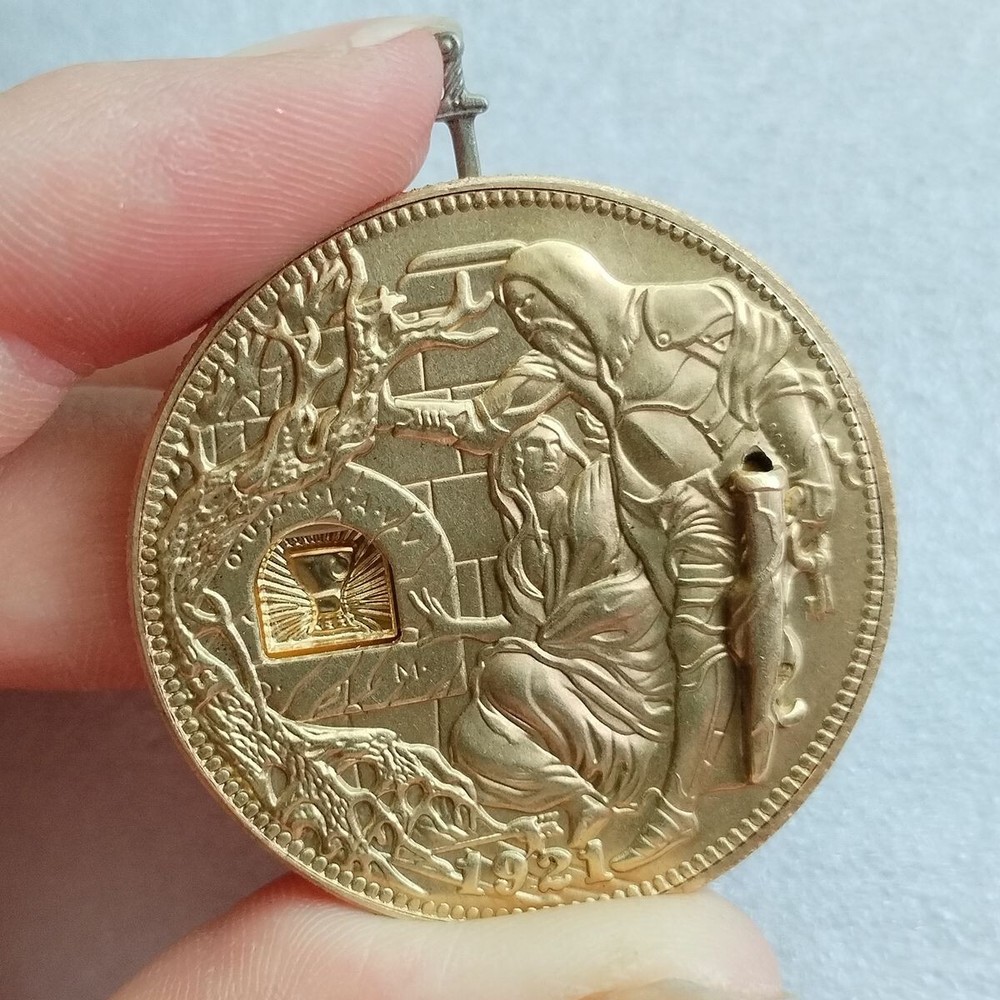 Movable Mechanism Coin Hobo Nickel Holy Grail Removable Sword Amazing Brass Coin