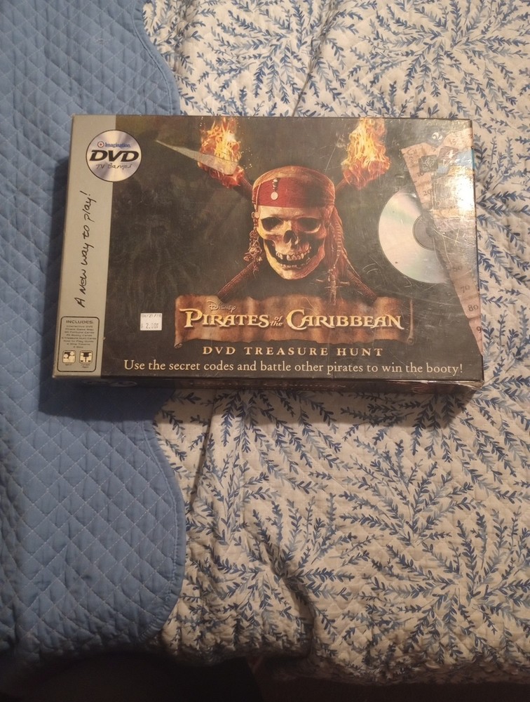 Disney Pirates of the Caribbean DVD Treasure Hunt Board Game Complete Tested