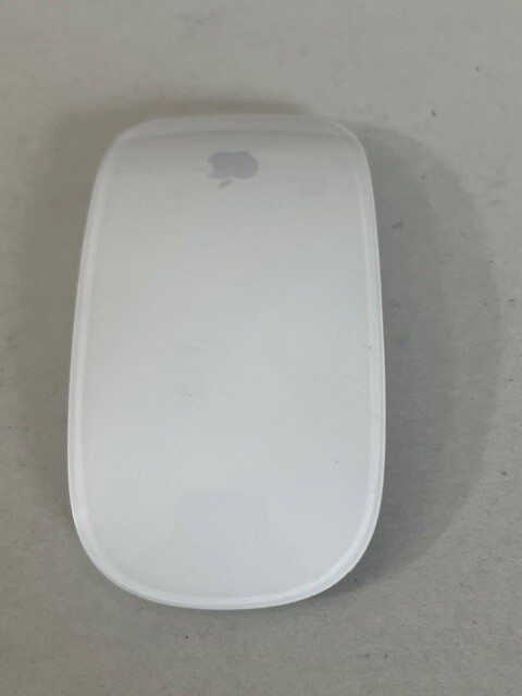 Genuine Apple A1296 MOUSE Wireless Laser Multi Touch Magic Mouse WITH battery