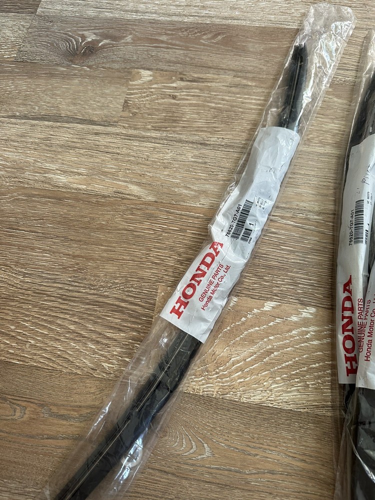 BRAND NEW Honda Pilot Windshield Wiper Blade Refill 76620-TG7-A01