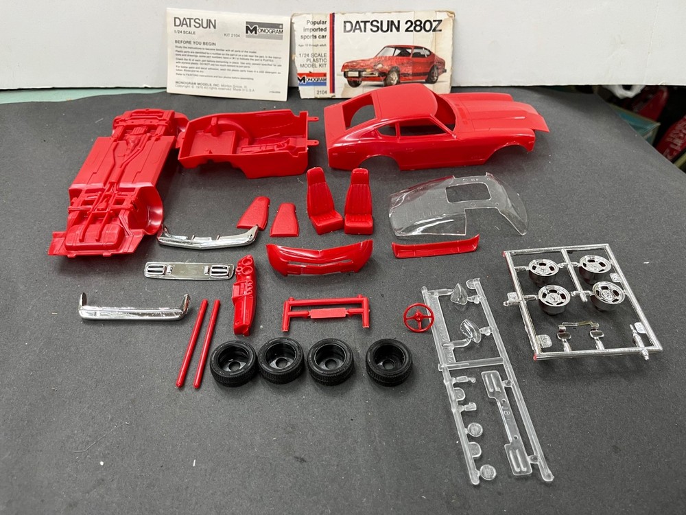 Monogram Datsun 280z Vintage Car 1/24 McM Bagged Model kit