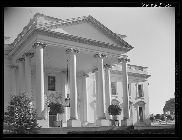 Photo:Washington D.C. White House 1941 July Exterior Columns Portico