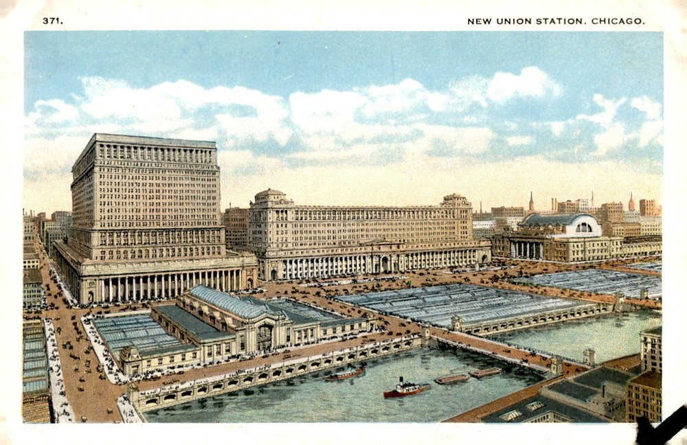 New Union Station, Chicago, 1923 Postcard
