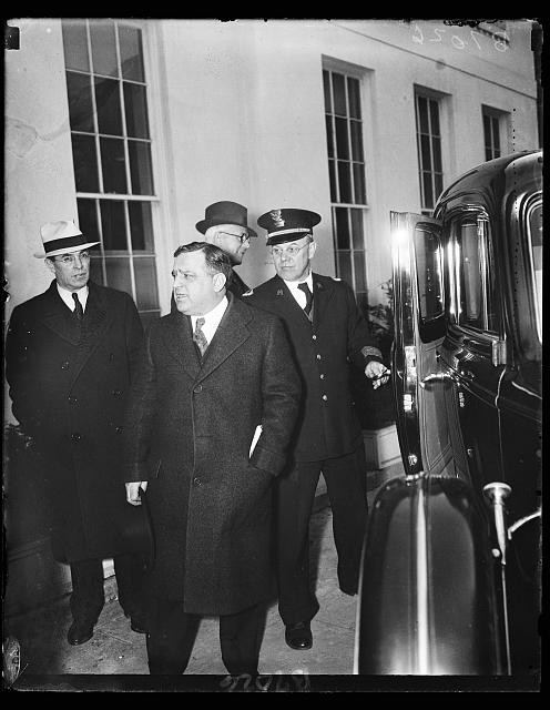 Washington DC Fiorello LaGuardia 1935 White House Roosevelt visit car