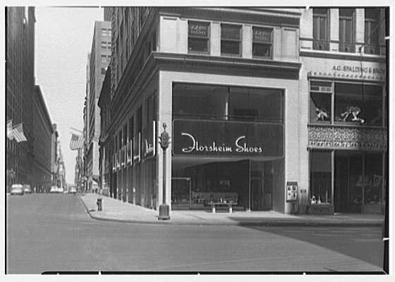 Photo:Florsheim Shoes, business at 515 5th Ave., New York City. Exterior I