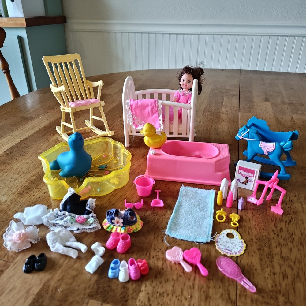 VTG 90's Barbie Kelly Doll Accessories & Furniture Lot Clothes Crib Tub Pool