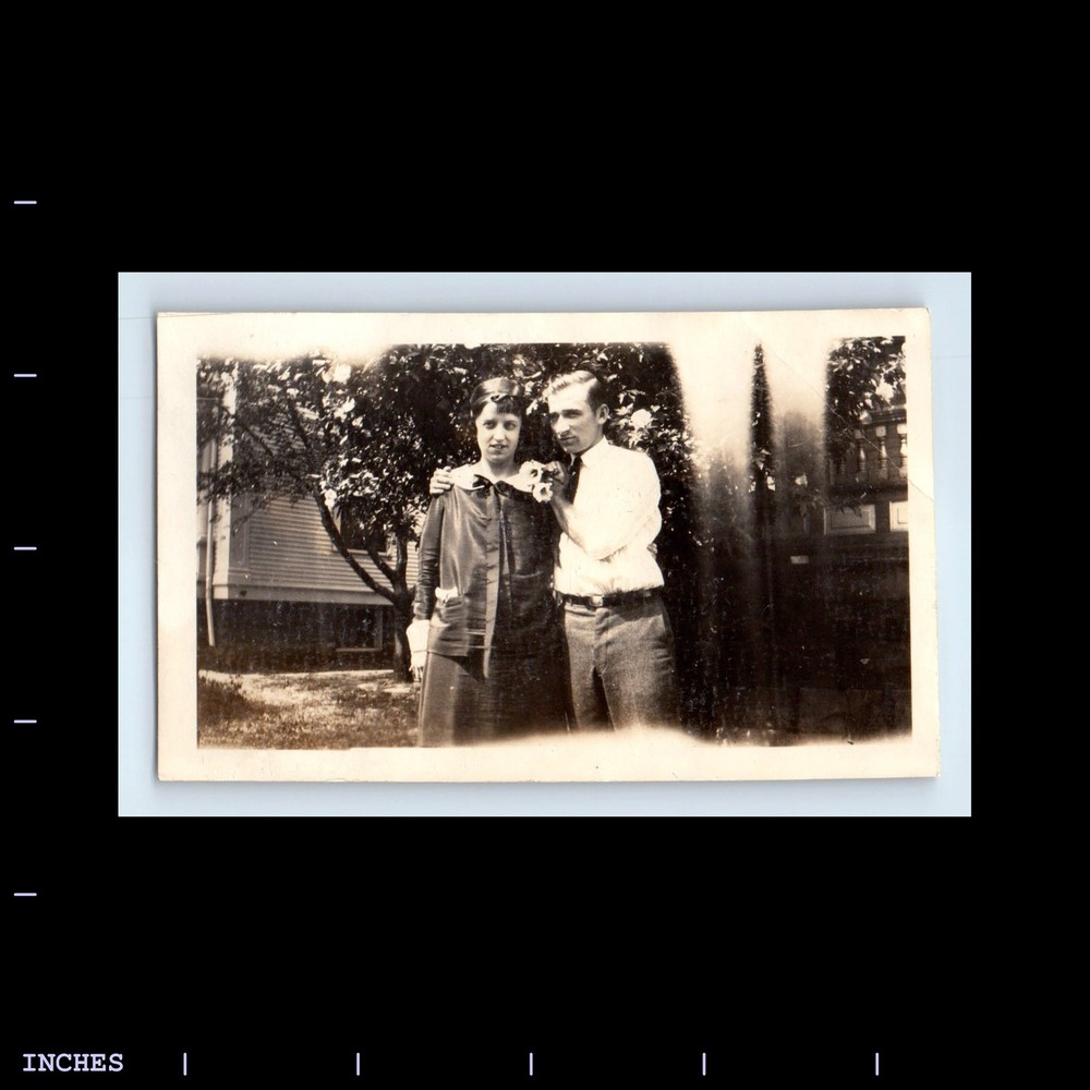 Old Vintage Photo AFFECTIONATE MAN WOMAN ABSTRACT GHOST LIGHT