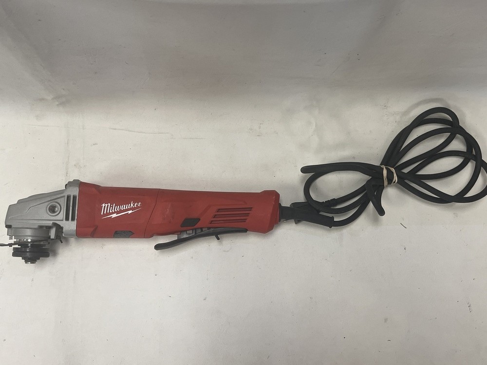 Milwaukee 6142-30 4-1/2 Inch 120V Corded Angle Grinder