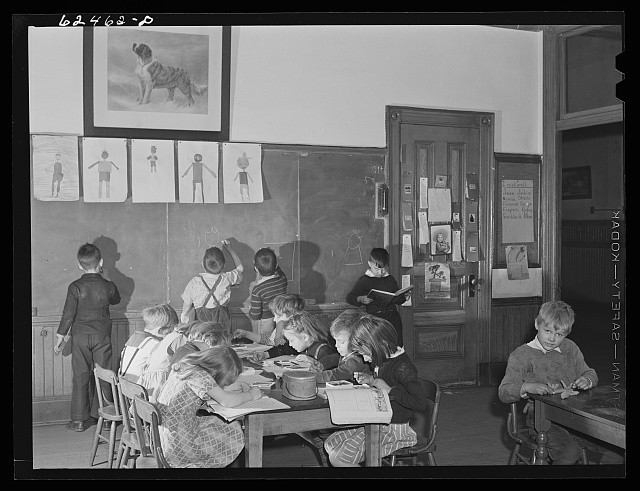 Photo:Norfolk Virginia First Grade Public School Classroom 1941 Students