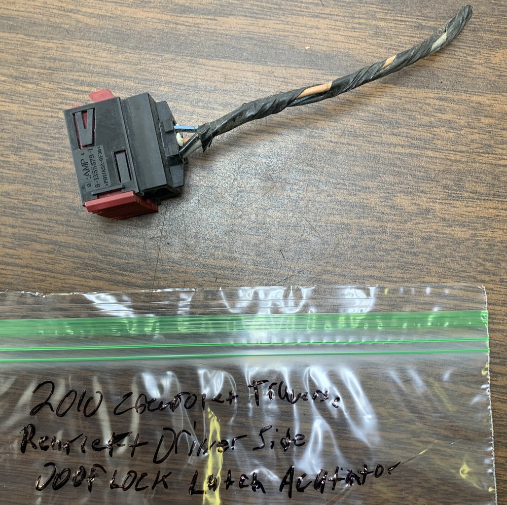 2009-2016 GMC Acadia Left Rear Door Lock Actuator OEM Plug & Play-image