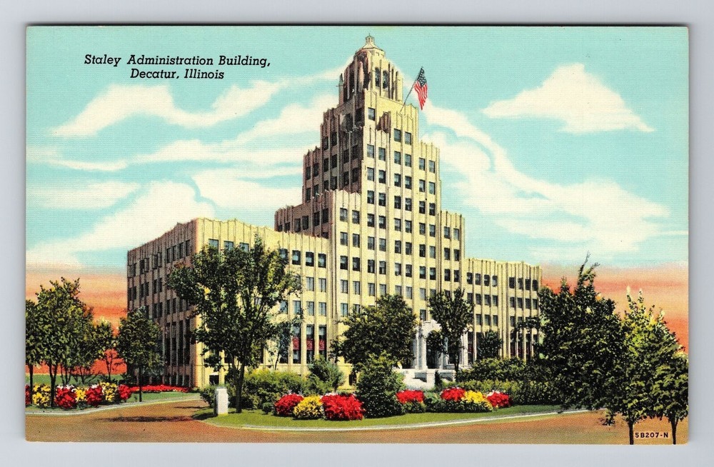Decatur IL-Illinois, Staley Administration Building, Vintage Postcard