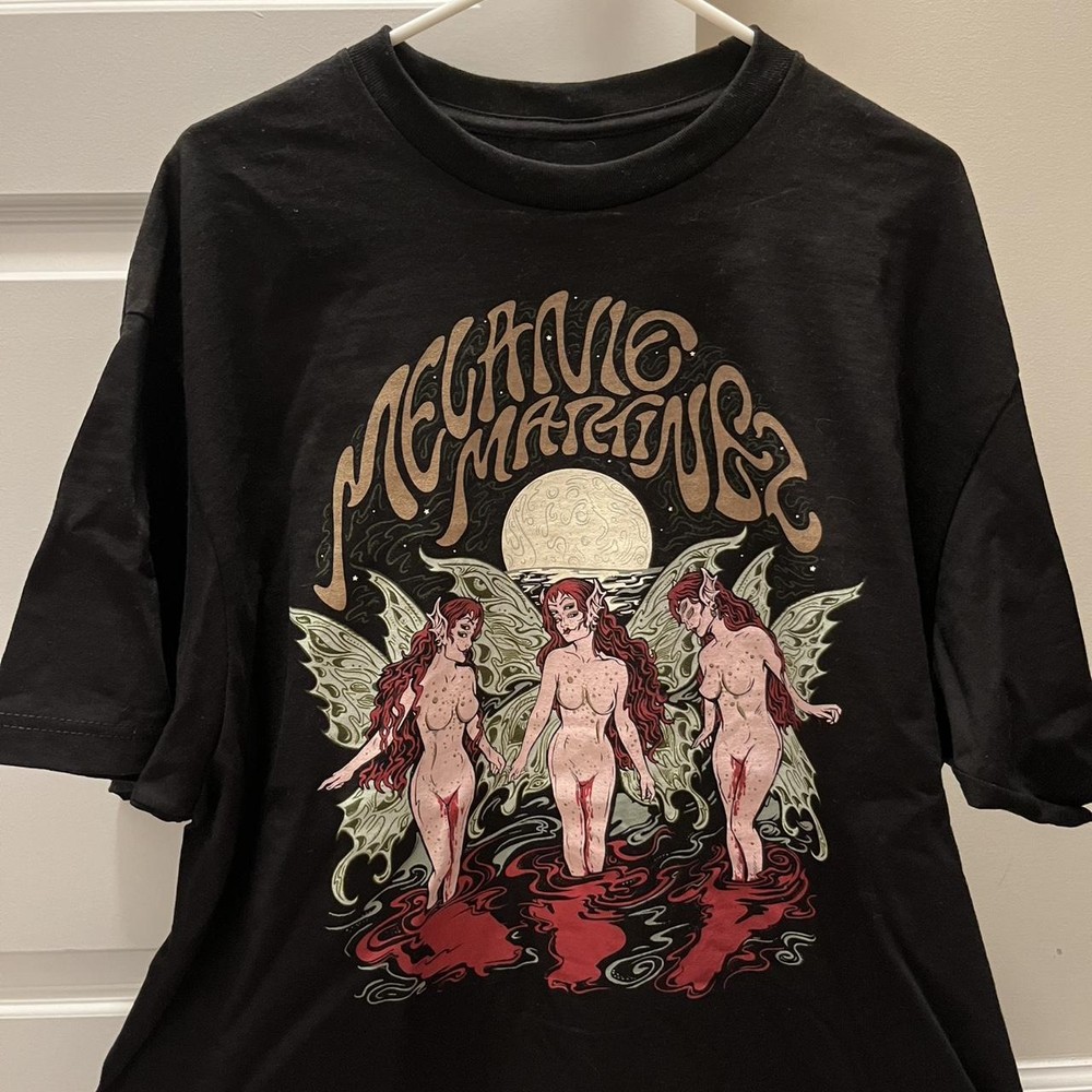 Melanie Martinez moon cycle t-shirt black tee classic style Unisex tee NH16438