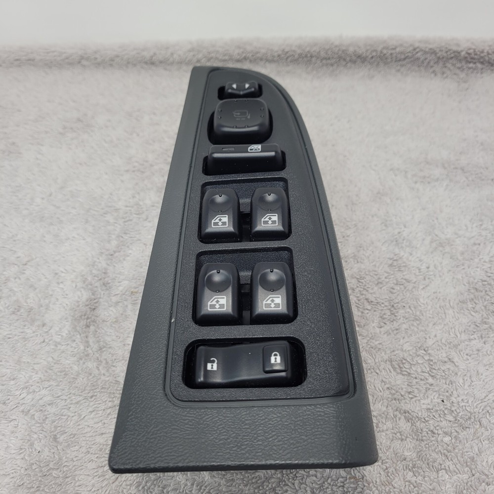 03-06 YUKON TAHOE ESCALADE SILVERADO SIERRA DRIVER MASTER POWER WINDOW SWITCH