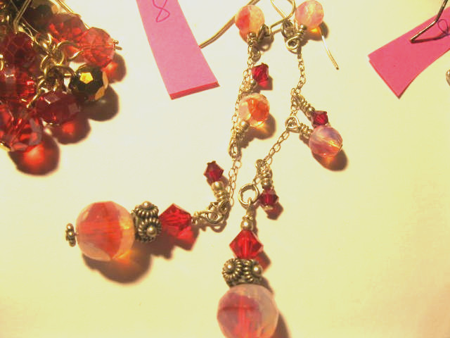 VINTAGE Chandelier/Dangle Earrings RED
