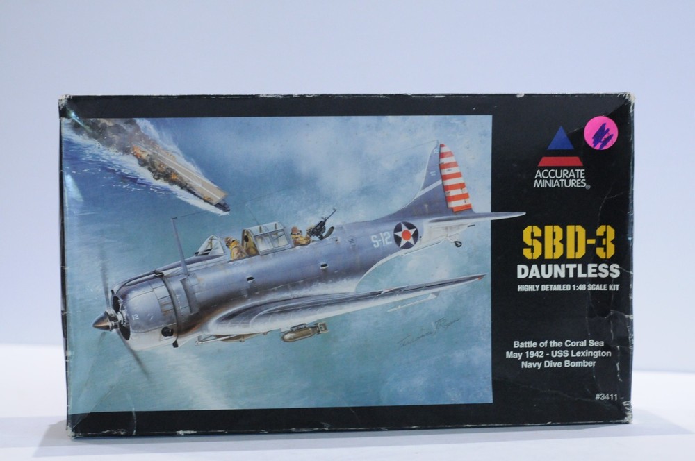 Accurate Miniatures Douglas Sbd-3 Dauntless Bomber Scale 1:48 Model Kit-image