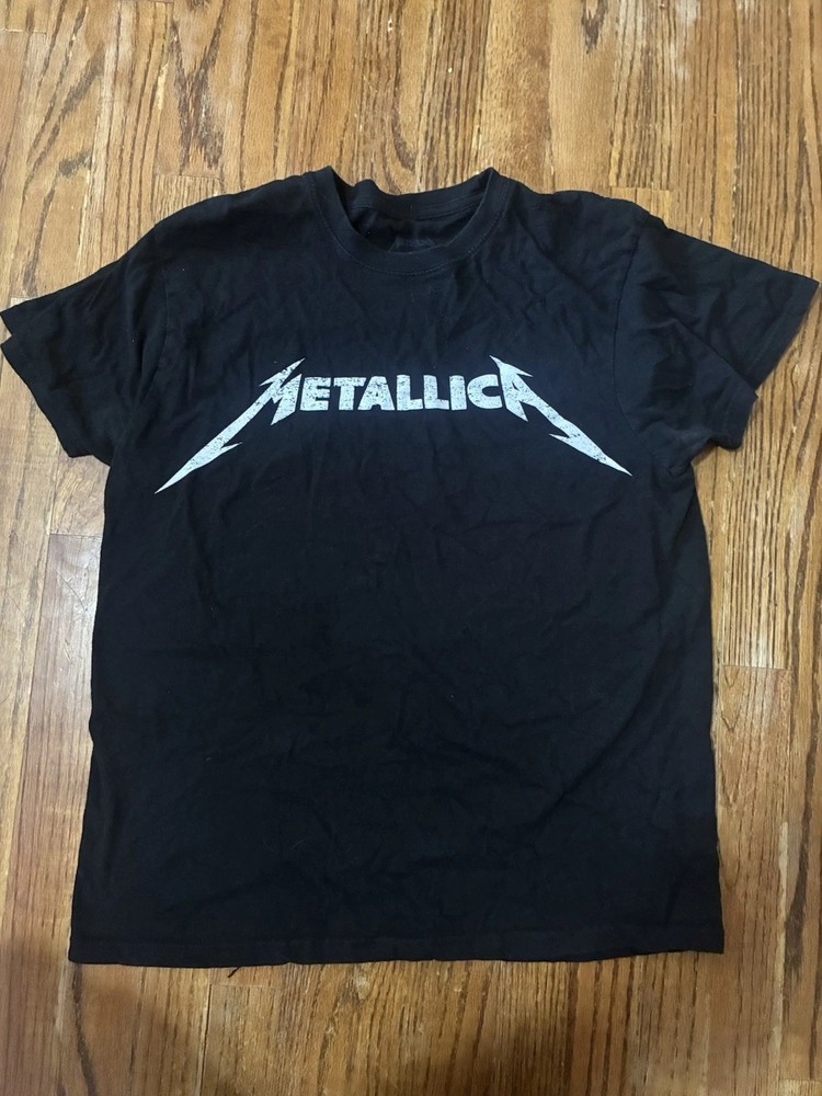 Metallica Black T Shirt Large Men rock tee