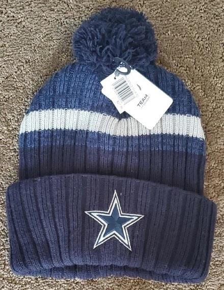 Dallas Cowboys Mens NFL Cuffed Pom Knit Beanie Hat NWT