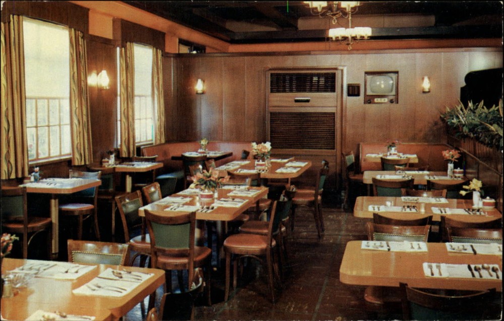 Gus Genetti Inc Hotel Restaurant Walnut Dining Room Hazleton Pennsylvania