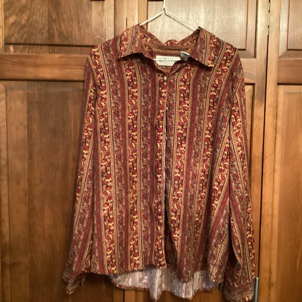 Orvis 100 Percent Silk Vintage Women’s Button Up Paisley Blouse Size Medium