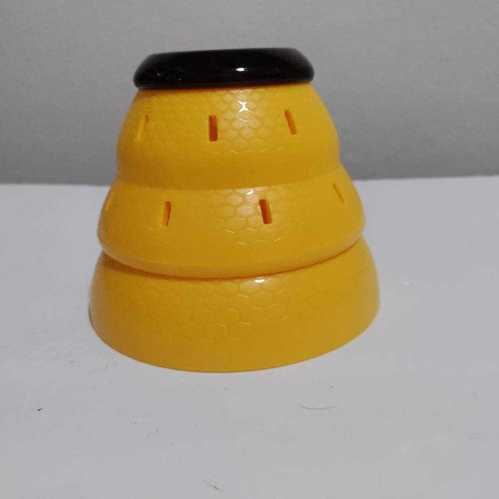 Honey Bee Buzz Game Collect Honey Don't Wake Bees Replacement Honeycomb