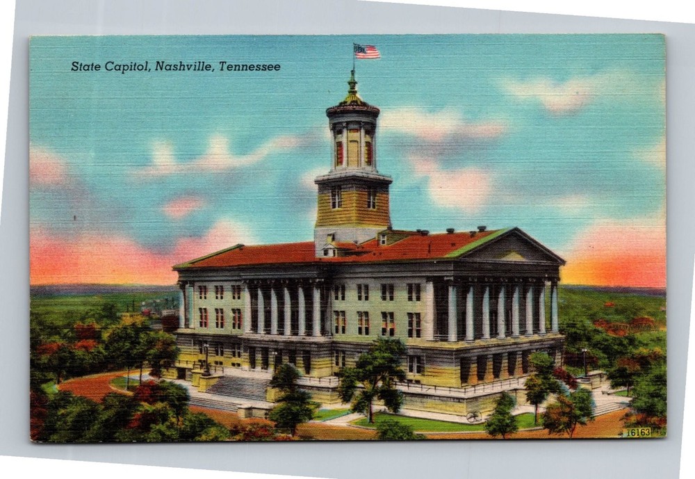 Vintage Linen Postcard State Capitol Nashville Tennessee Scenic View