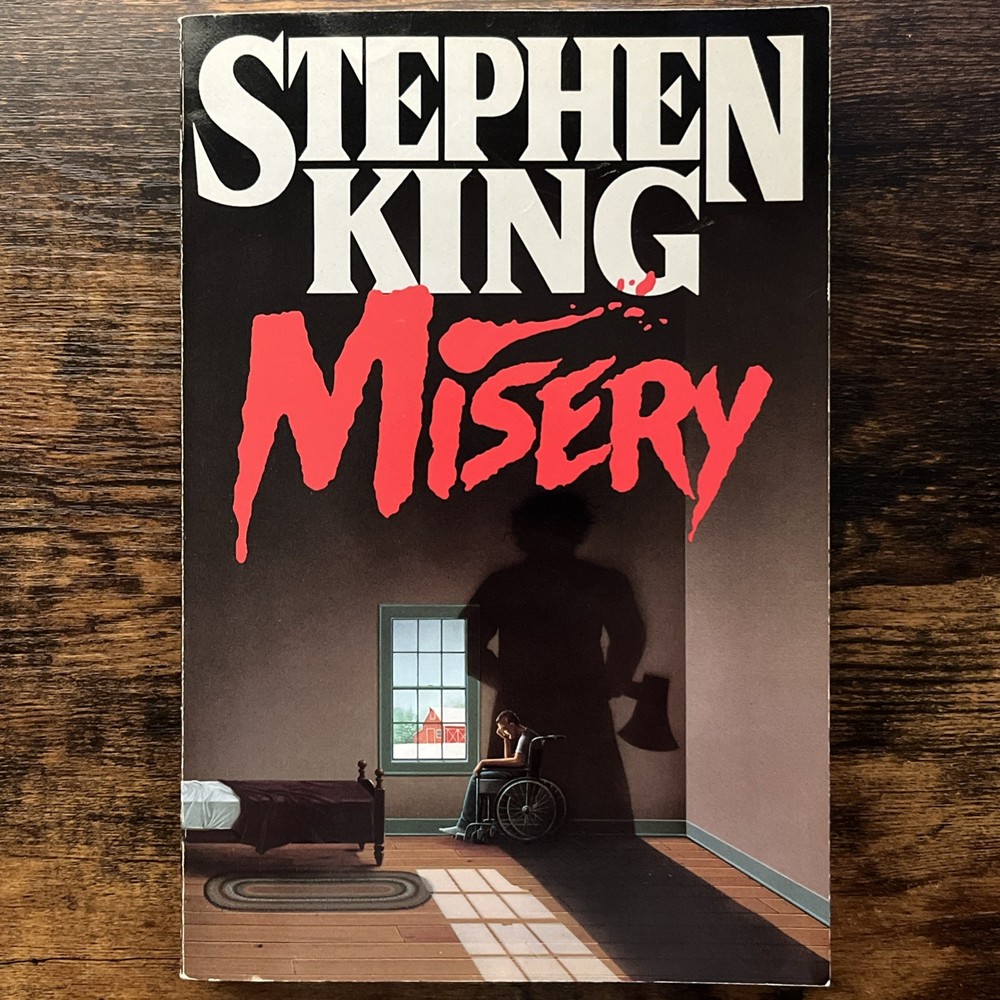 Misery by Stephen King 1st Edition Trade Paperback 1987