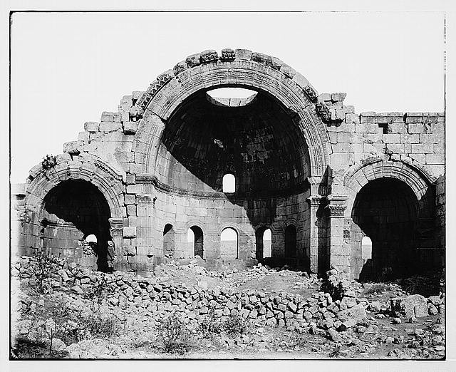 Photo:St. Simeon near Aleppo. Apse and choir