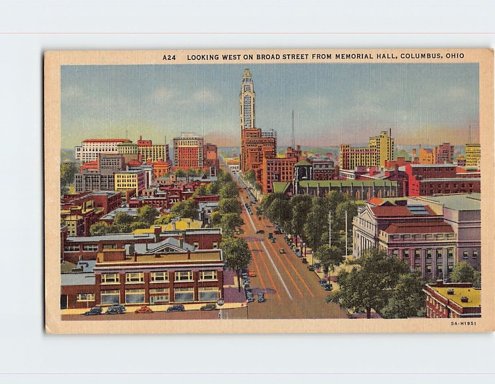 Postcard Looking West on Broad Street from Memorial Hall Columbus Ohio USA